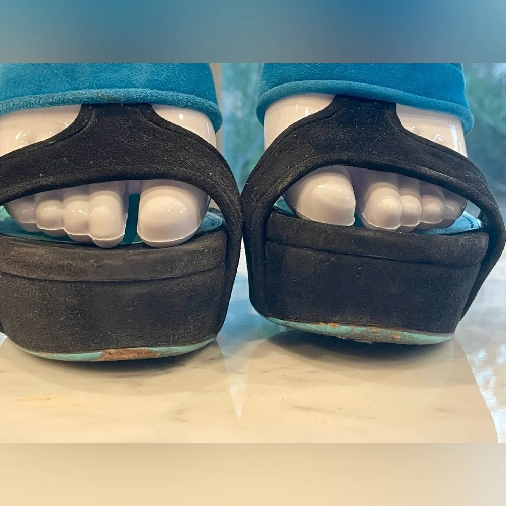 Gucci Vintage suede tricolor platform heels, buckles, sz 38, Fair - Picture 12 of 16